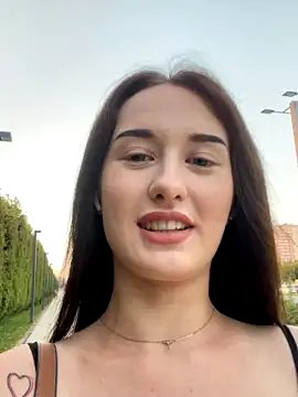 LianBaby nude on cam for live porn chat