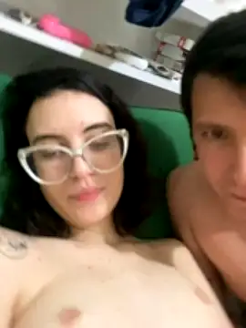 polemizar nude on cam for live porn chat