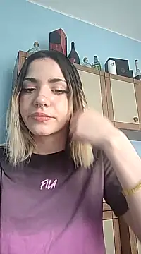 ShannonShanny nude on cam for live porn chat
