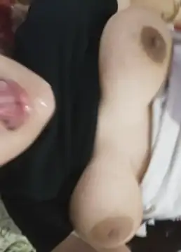 shrmotasara nude on cam for live porn chat