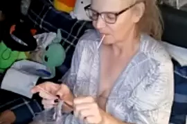MommaVee nude on cam for live porn chat