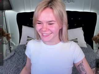 SabrinaSpelman nude on Live Sex Chat