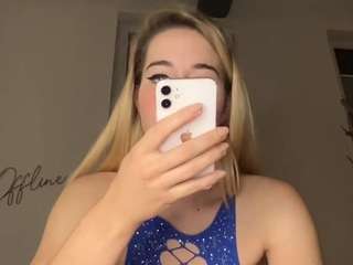 JuliaCapulet fully nude on Live Sex Chat
