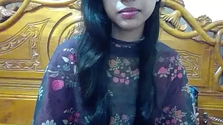Naylaah nude on webcam for live sex chat