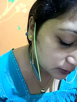 Sexy-mona56 nude on webcam for live sex chat