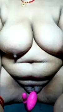 sexychutxxx7 nude on webcam for live sex chat