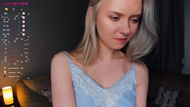 LardiEldor nude on webcam for live sex chat