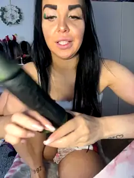 MIA-XXX nude on webcam for live sex chat