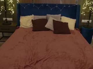 TenderLionesis fully nude on Live Sex Chat