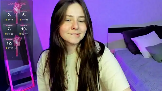 1ana_Banana nude on webcam for live sex chat