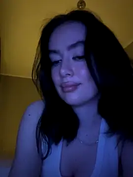 bbullyy nude on webcam for live sex chat