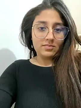 croftsmila nude on webcam for live sex chat