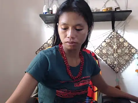funnylittleone nude on webcam for live sex chat