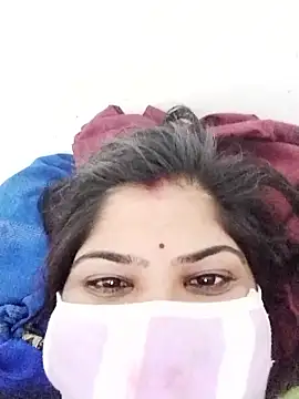 Hotmohni nude on webcam for live sex chat