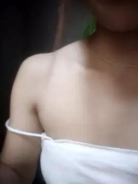 beemnh nude on webcam for live sex chat