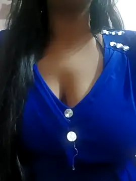 Disha_33 nude on webcam for live sex chat