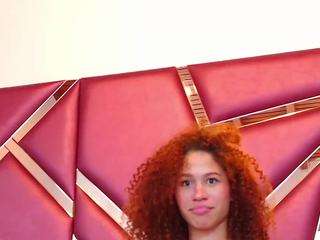 Ella Ferrer fully nude on Live Sex Chat