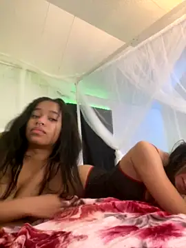 Kayla_Ari nude on webcam for live sex chat