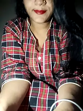 Lata_Bhabi nude on webcam for live sex chat
