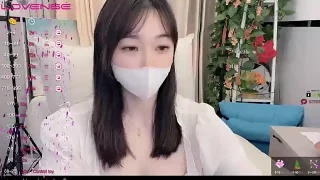 Lis-uu nude on webcam for live sex chat
