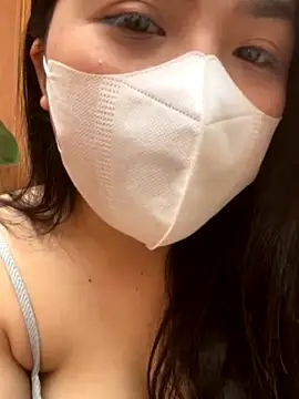 Noobii04 nude on webcam for live sex chat