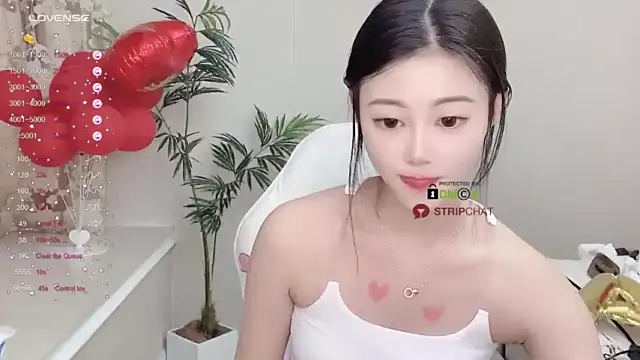 Peri-170-S nude on webcam for live sex chat