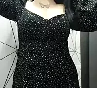 RiskyVanessa nude on webcam for live sex chat