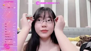 shuiduoduo-xz nude on webcam for live sex chat