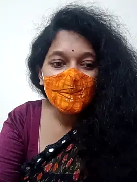 susmitha-23 nude on webcam for live sex chat