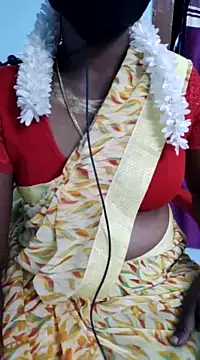 Tamil-kani nude on webcam for live sex chat