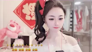 Yumi7- nude on webcam for live sex chat