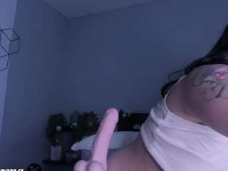 zoe-cruz21 fully nude on Live Sex Chat