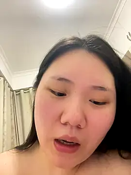 baobao-20 nude on webcam for live sex chat