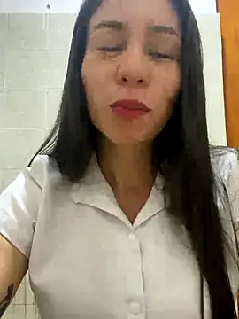 desiree_garay nude on webcam for live sex chat
