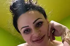 dolcevita002 nude on webcam for live sex chat