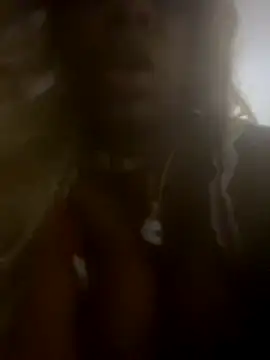 ebonysnow225 nude on webcam for live sex chat