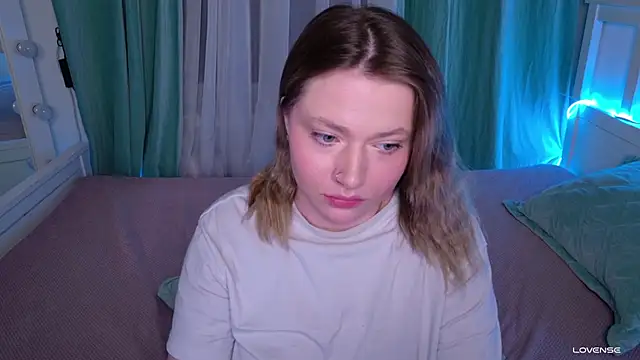 Evahadson nude on webcam for live sex chat