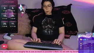 Evie-Luna nude on webcam for live sex chat