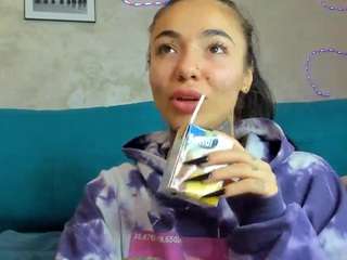 Goldie fully nude on Live Sex Chat