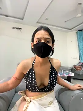 HOTAMARA nude on webcam for live sex chat