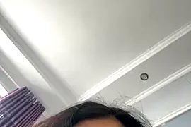 huahua929 nude on webcam for live sex chat