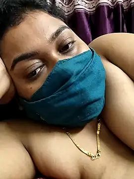 indianlisa5 nude on webcam for live sex chat