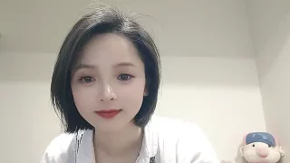 jiujiiu66 nude on webcam for live sex chat