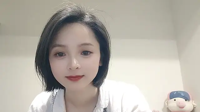 jiujiiu66 nude on webcam for live sex chat