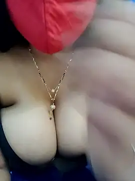 Natasha-143 nude on webcam for live sex chat