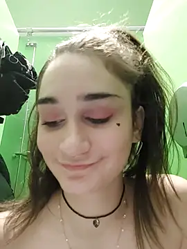 RiskyViolet nude on webcam for live sex chat