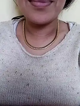 Saakoora nude on webcam for live sex chat