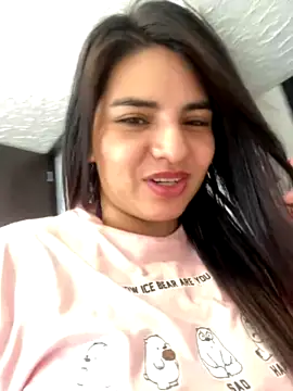 Tamara_Curvy nude on webcam for live sex chat