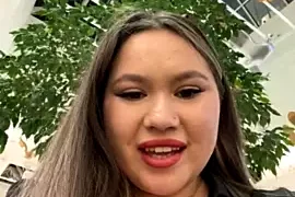 ZoeRich nude on webcam for live sex chat