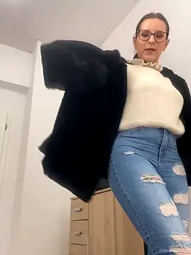 AlmaJoy_ nude on webcam for live sex chat